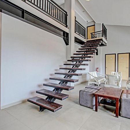 Capital O 91377 Mk Prime Syariah Hotel Semarang Ngoại thất bức ảnh