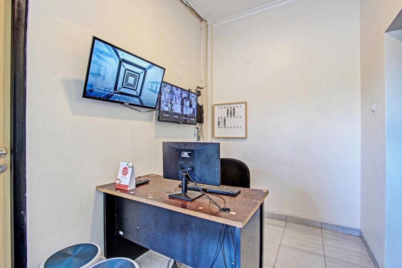 Capital O 91377 Mk Prime Syariah Hotel Semarang Ngoại thất bức ảnh